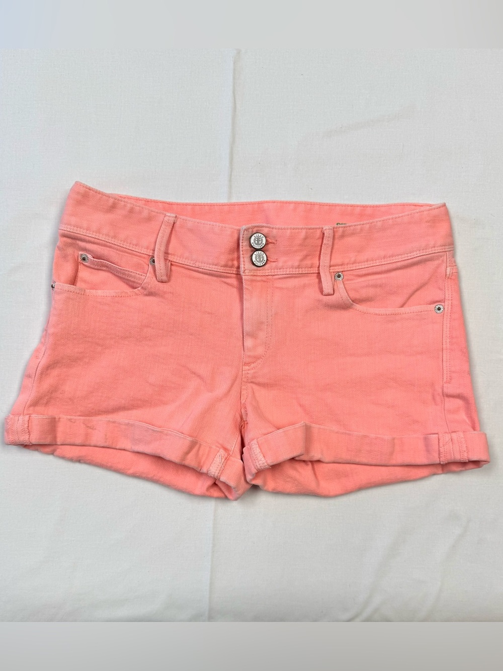 Lilly Pulitzer Clifton Shorts Pink Coral Cuffed Stretch Denim Shorts Size 6